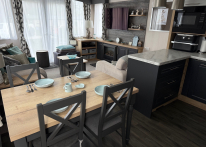 Swift Bordeaux Platinum 2021