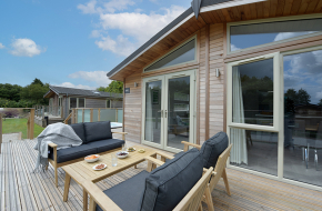 Timberventure Bespoke – 3 Meadow Retreat 2019