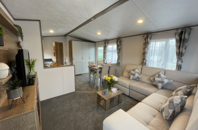 Carnaby  Oakdale 2024