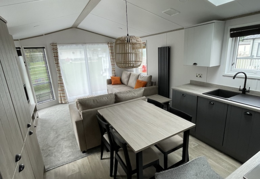 Atlas Sherwood Lodge 2024