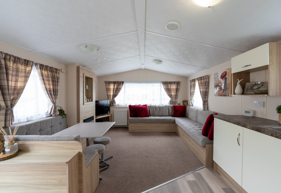 Europa Shorewood 2016