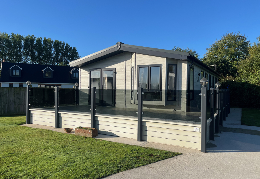 ATLAS Lilac Lodge 2018
