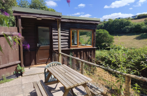Churchwood-style Cabin  N/A – Built On Site  1977