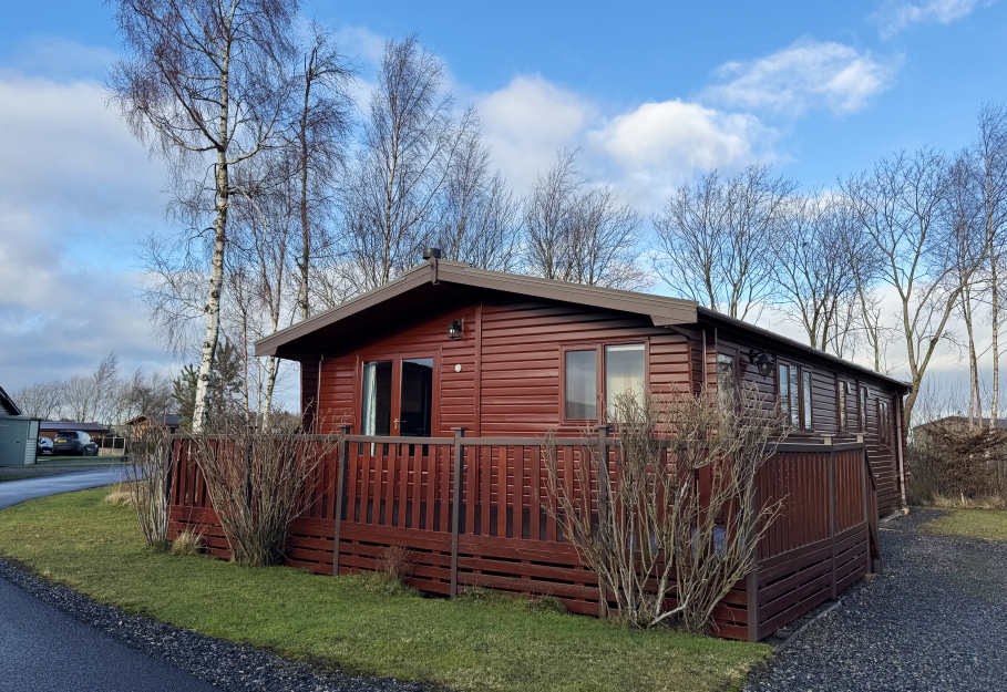 Pinelog Peveril 2004