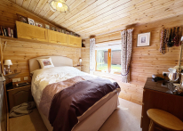 Pinelog Peveril 2002