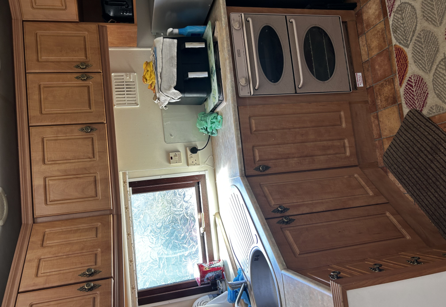 Willerby Sailsbury 2000